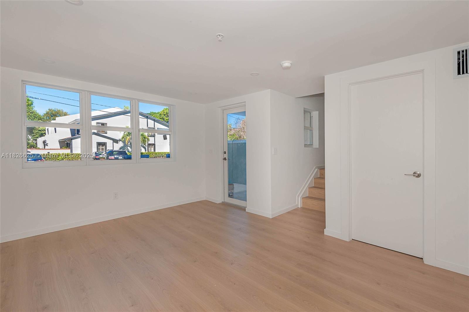 EVERGLADE LAND SALES CO - Residential