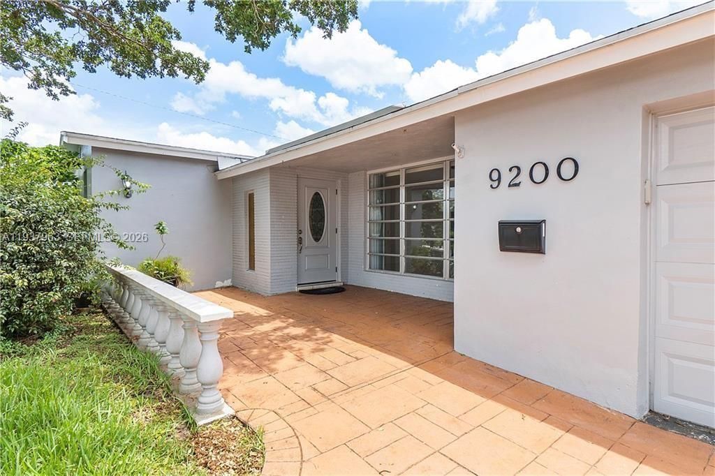 Photo of 9200 SW 55th St, Cooper City, FL 33328 (MLS # A11937963)