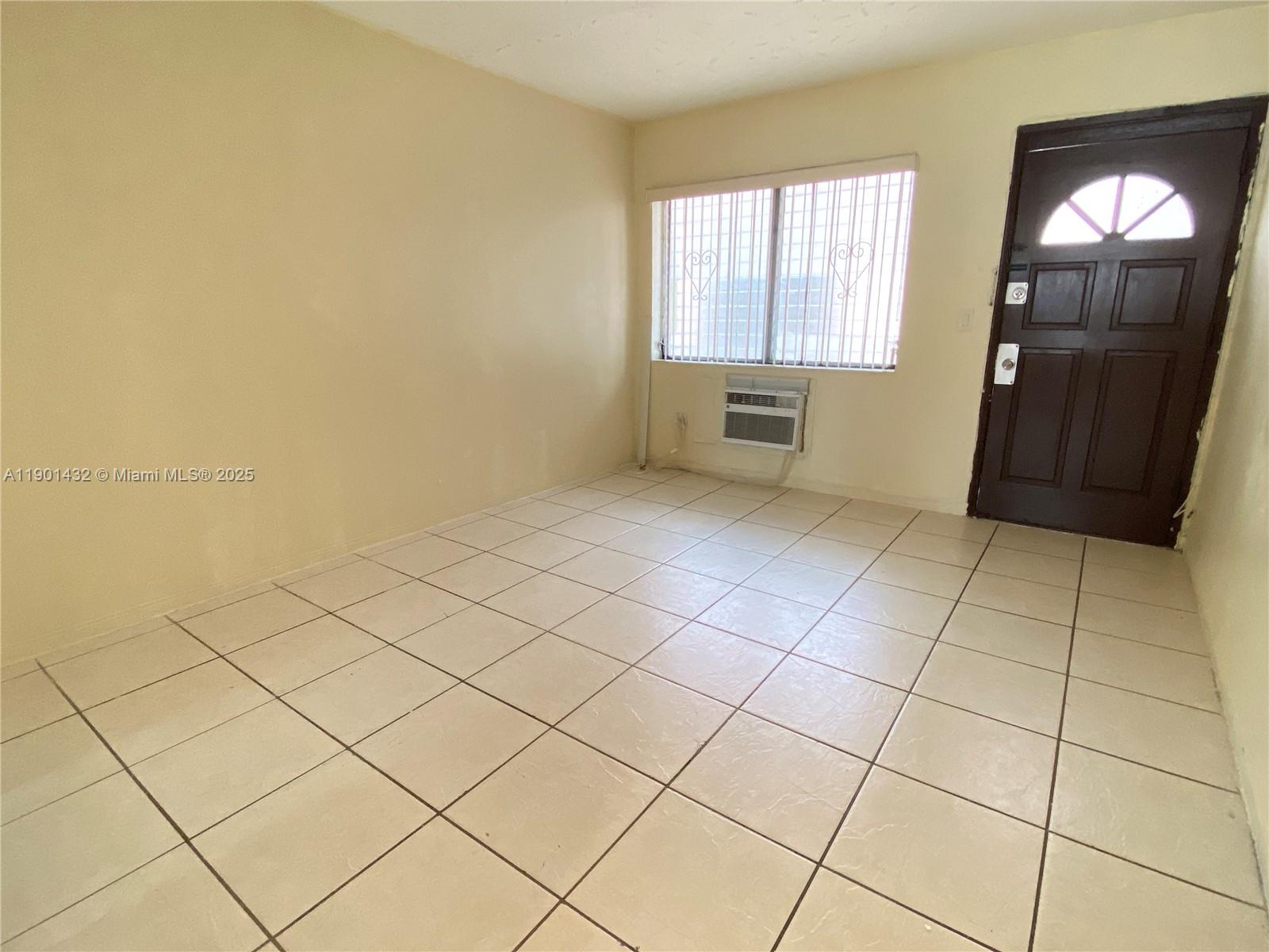 ODESSA CONDO - Residential
