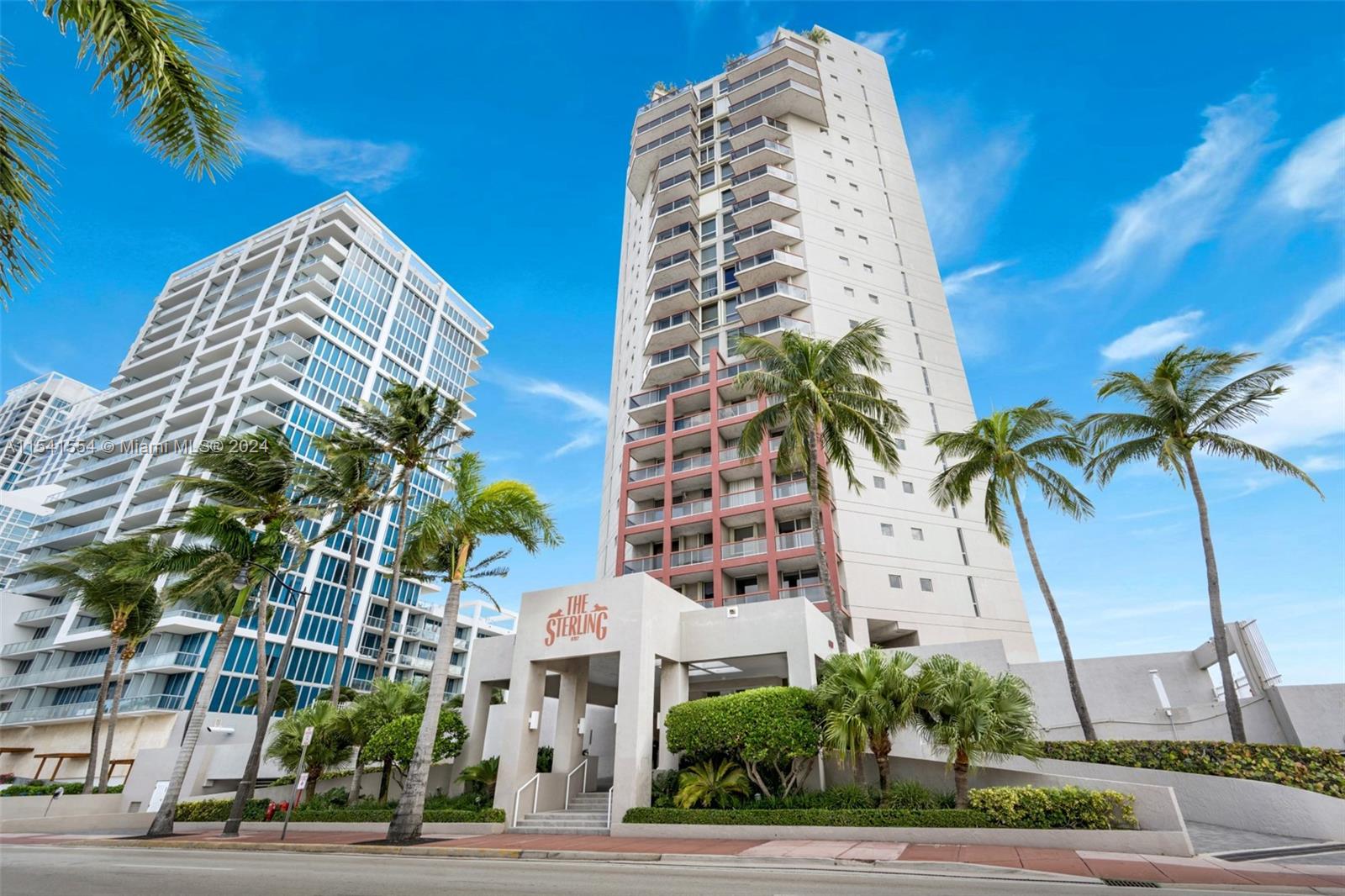 Rental Property at 6767 Collins Ave 1710, Miami Beach, Miami-Dade County, Florida - Bedrooms: 2 
Bathrooms: 2  - $6,200 MO.