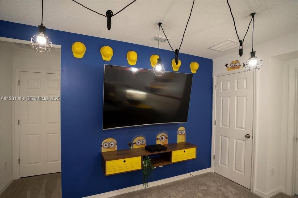 SOLARA RESORT VACATION - Residential