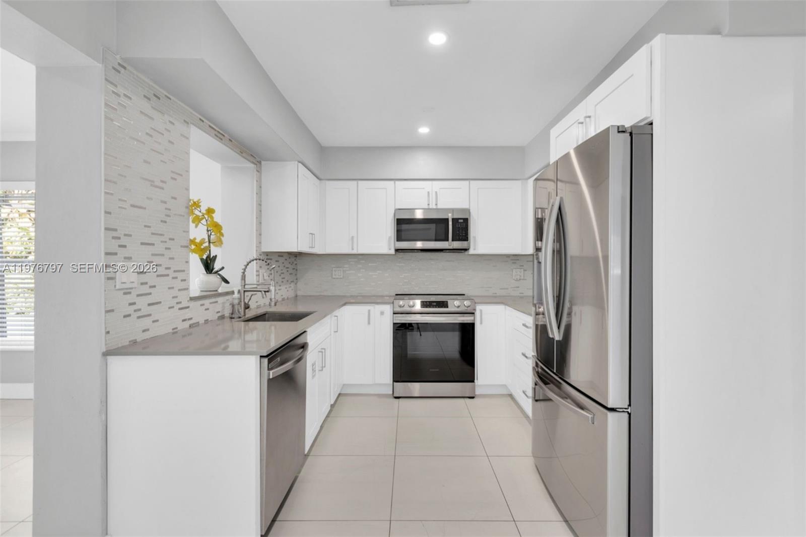 CORAL HEIGHTS SEC 3 - Residential