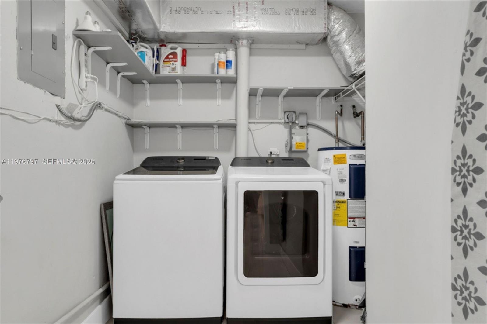 CORAL HEIGHTS SEC 3 - Residential