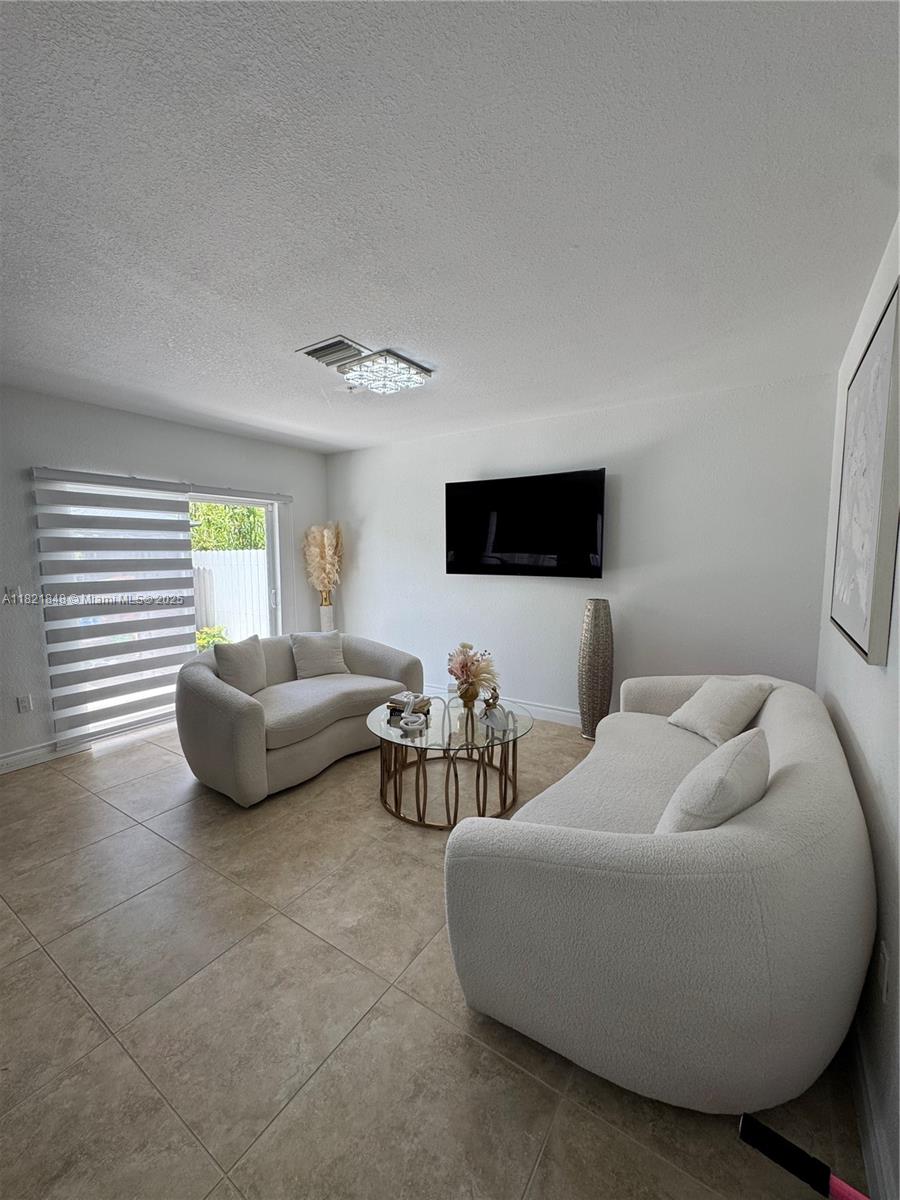 21455 SW 112th Ave 104