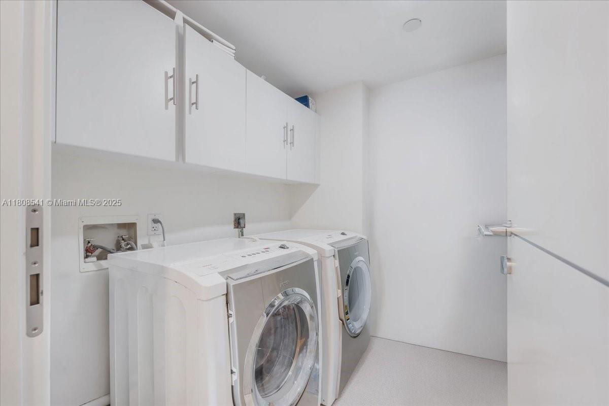 BRISTOL TOWER CONDO - Residential