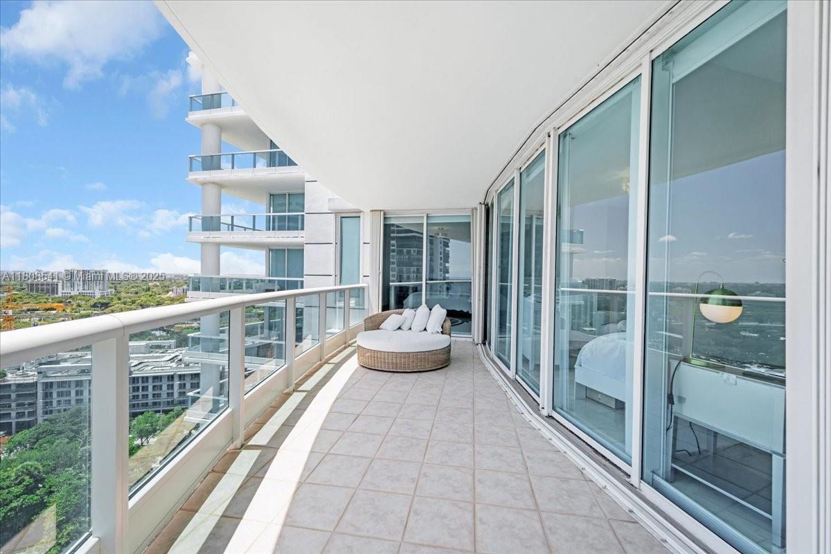 BRISTOL TOWER CONDO - Residential