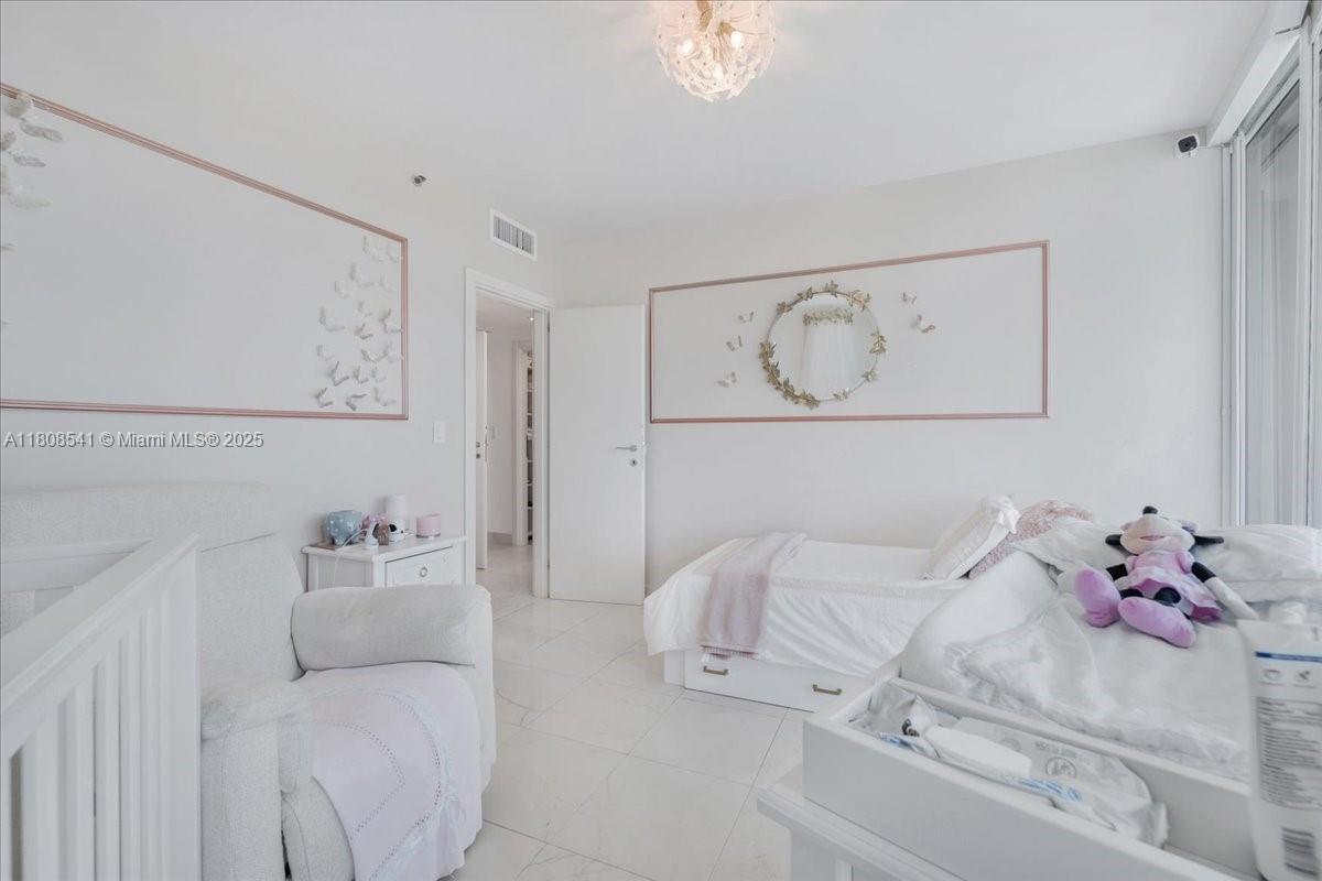 BRISTOL TOWER CONDO - Residential
