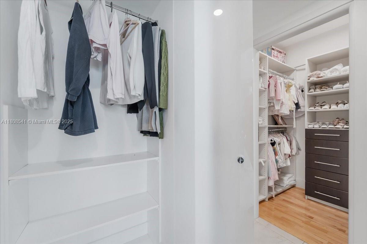 BRISTOL TOWER CONDO - Residential