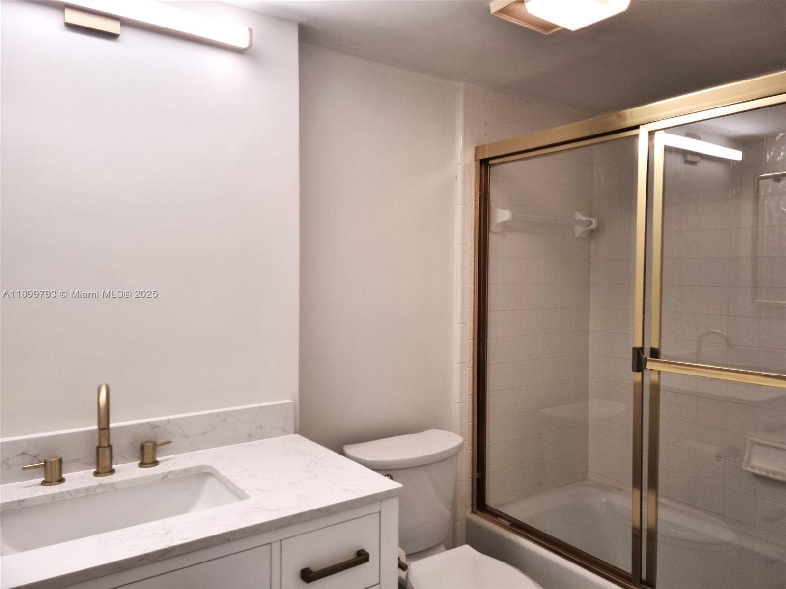 SEA RANCH CLUB OF BOCA II - Residential Lease