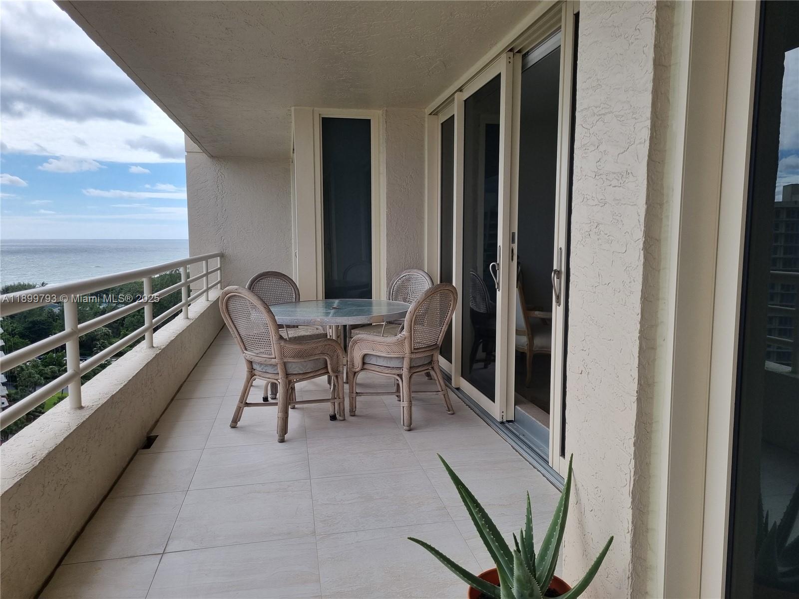 SEA RANCH CLUB OF BOCA II - Residential Lease