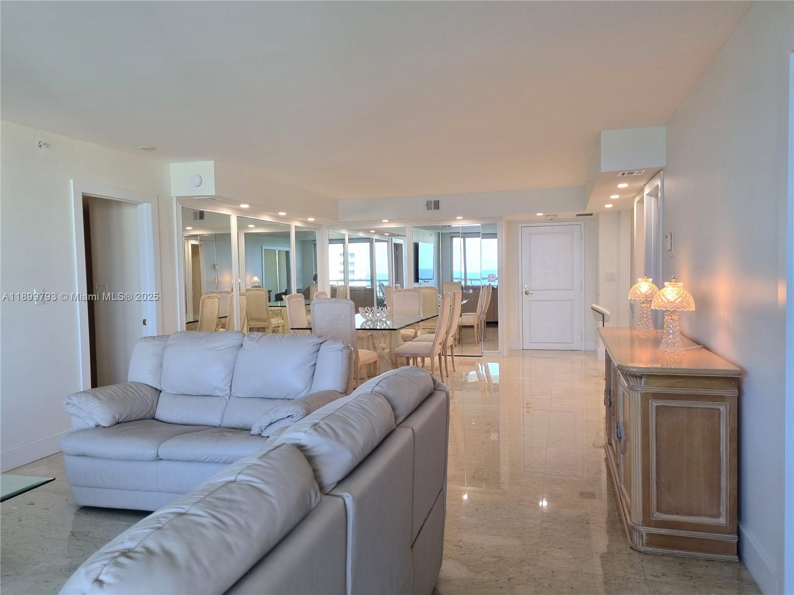 SEA RANCH CLUB OF BOCA II - Residential Lease