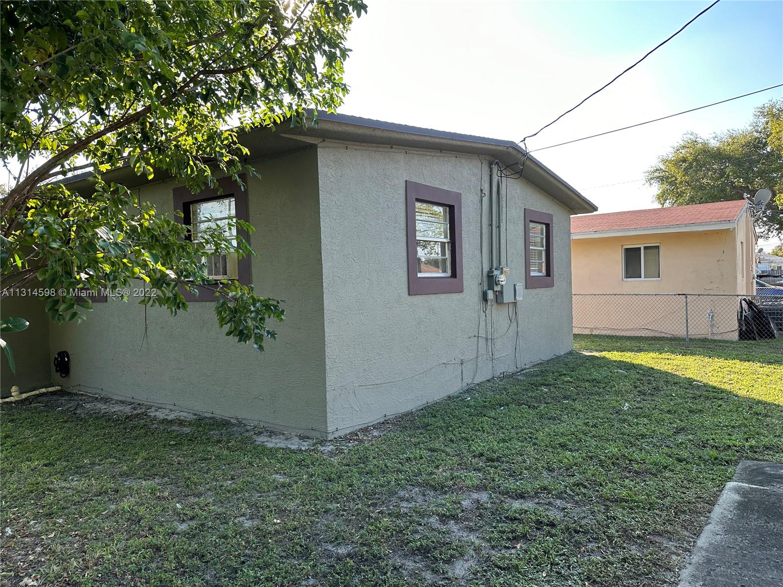 Photo 3 of 9 of listing 0b0fa8b8-34a8-4d73-ae84-b8615d935f38 house