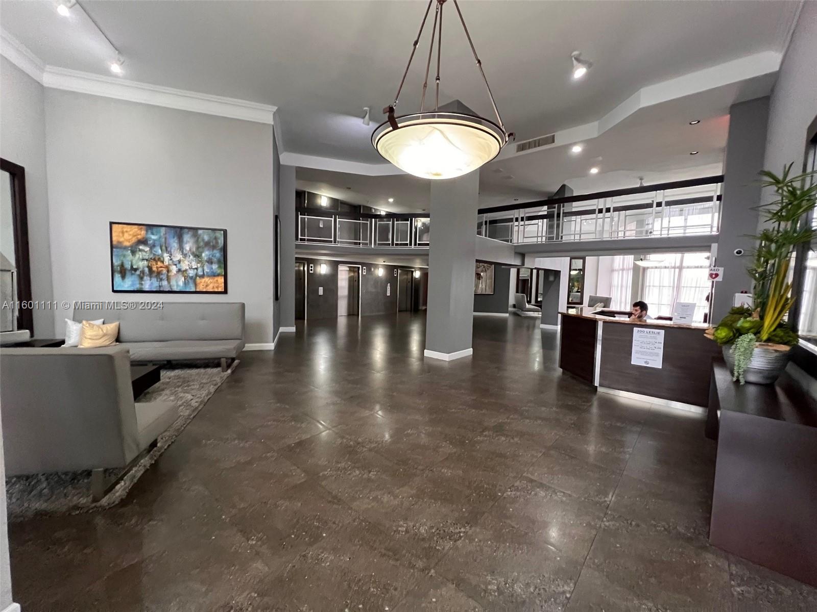 200 LESLIE CONDO - Residential Lease