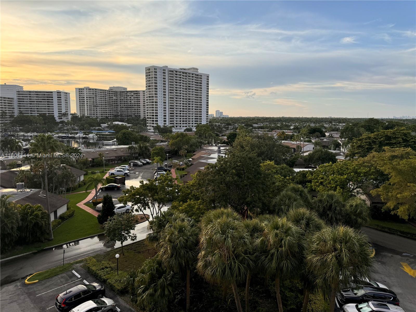 200 LESLIE CONDO - Residential Lease