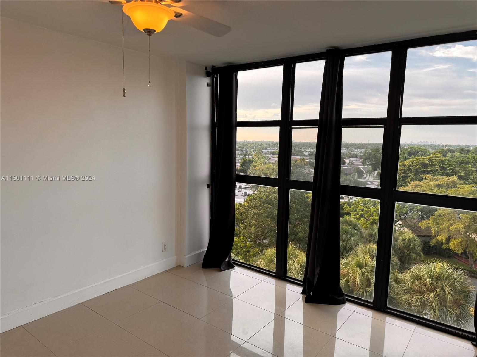 200 LESLIE CONDO - Residential Lease