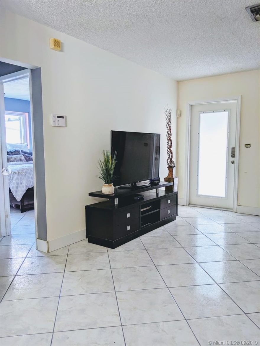 Enjoy this amazing one story single family home owner converted A BONUS ROOM making it 4-BEDROOMS WITH CLOSET that can be taken down or kept the same and used for guestroom,or home-office,..Located in a prime location Hollywood. Property features NEW beautiful kitchen with upgrade appliances, NEW cabinets & breathtaking Back-splash, Living room area is spacious, bathrooms and dining area are tiled throughout. Large and very inviting family room. NEW ROOF, impact windows and front door. Other features washer dryer included and a large backyard...This property is a MUST SEE-*NO HOA* low taxes... Please contact me via text as well. Property is Owner-Occupied *Please DO NOT disturb*
Great  Investment Opportunity !!! Appointments Only