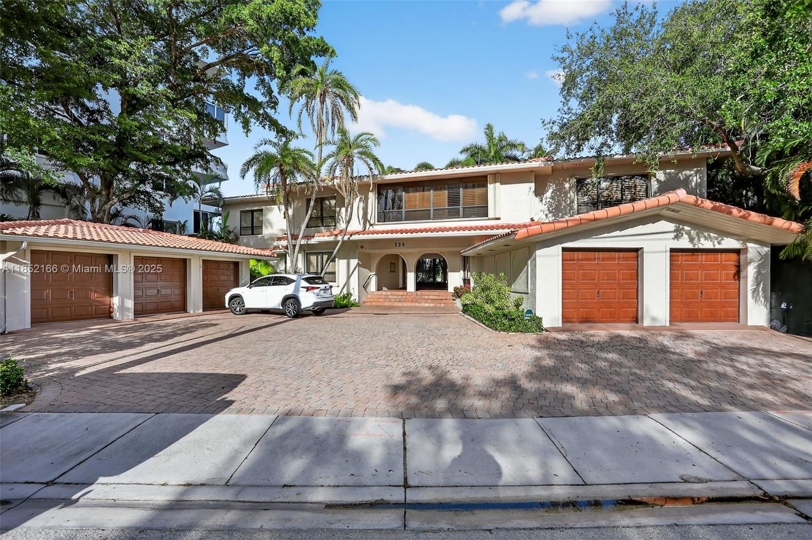 Experience waterfront living in this beautifully renovated 2BD/2BA corner unit on Sunset Lake. This home features a split floor plan, spacious den/office, impact windows, wood floors, and a fully updated kitchen with custom cabinetry and Bosch dishwasher (2023). Renovations include new bathrooms, tankless water heater, LED lighting, interior glass-panel doors (2021), and new AC and washer/dryer (2023). Enjoy serene lake views and stunning sunsets from nearly every room. Comes with a 65’ private dock (14.5' beam) offering ocean access with no fixed bridges. 1-car garage with additional on-site parking. Prime location near Las Olas, dining, and the beach.