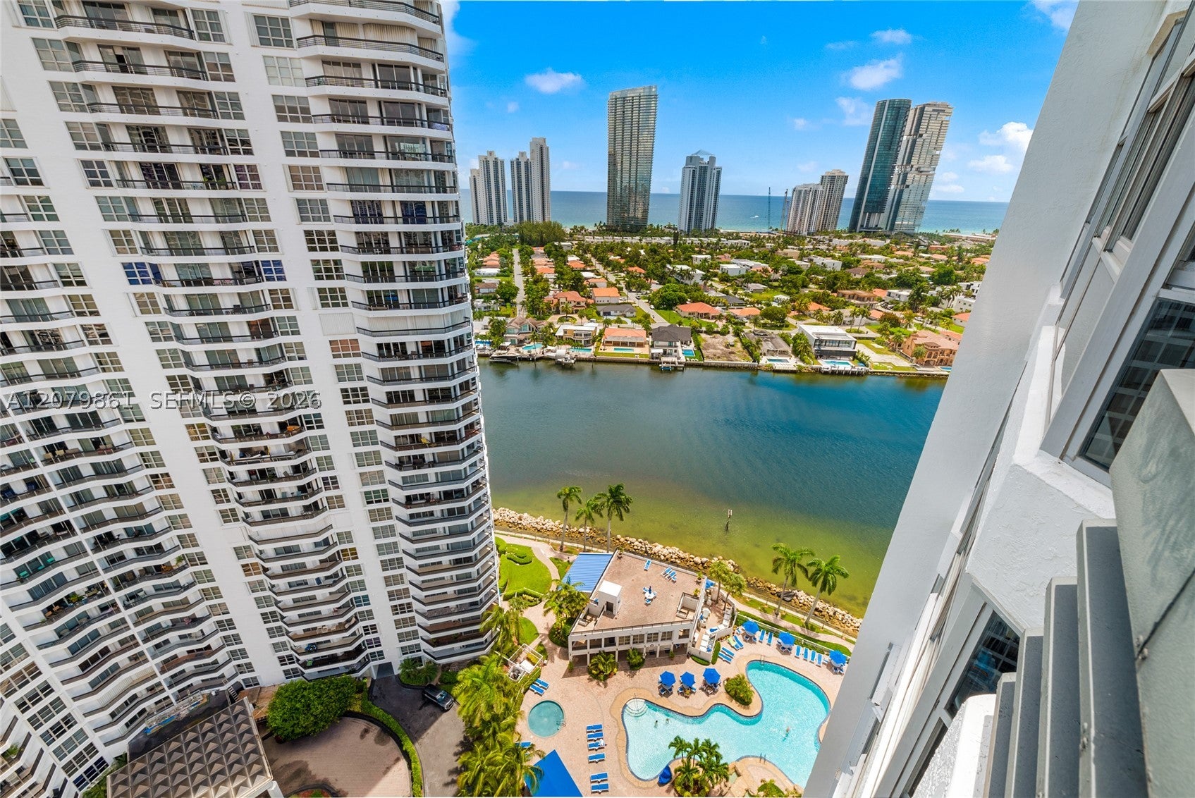 19101 NE 36th Ct 2607, Aventura FL 33180