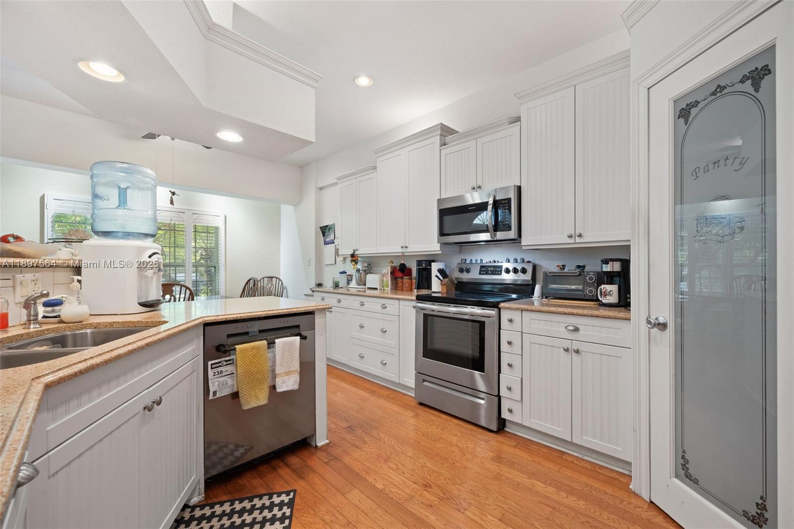 Port Labelle - Residential