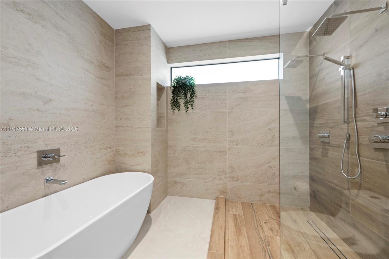 GREYKNOLL ESTATES - Residential Lease