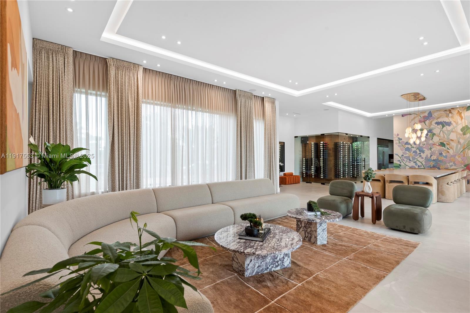 GREYKNOLL ESTATES - Residential Lease