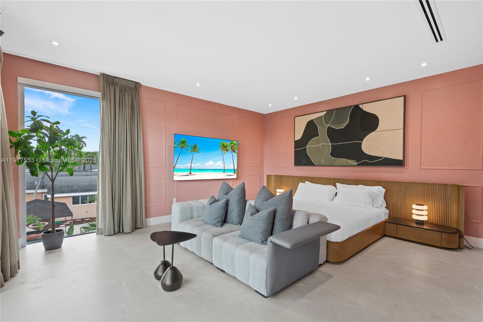 GREYKNOLL ESTATES - Residential Lease