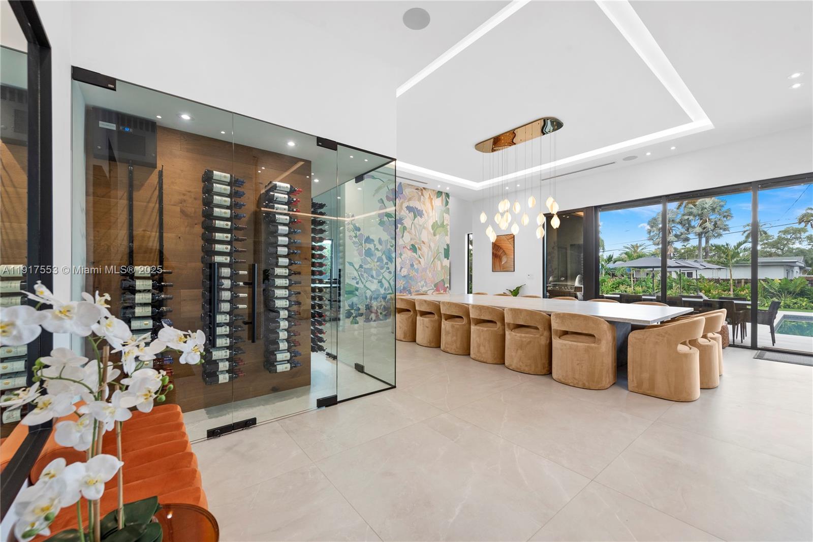 GREYKNOLL ESTATES - Residential Lease