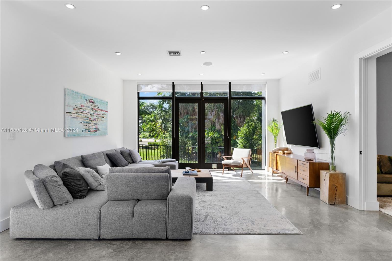 EVENINGSIDE - Residential