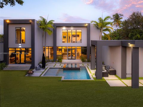 1009 NE 104th St Miami Shores FL 33138