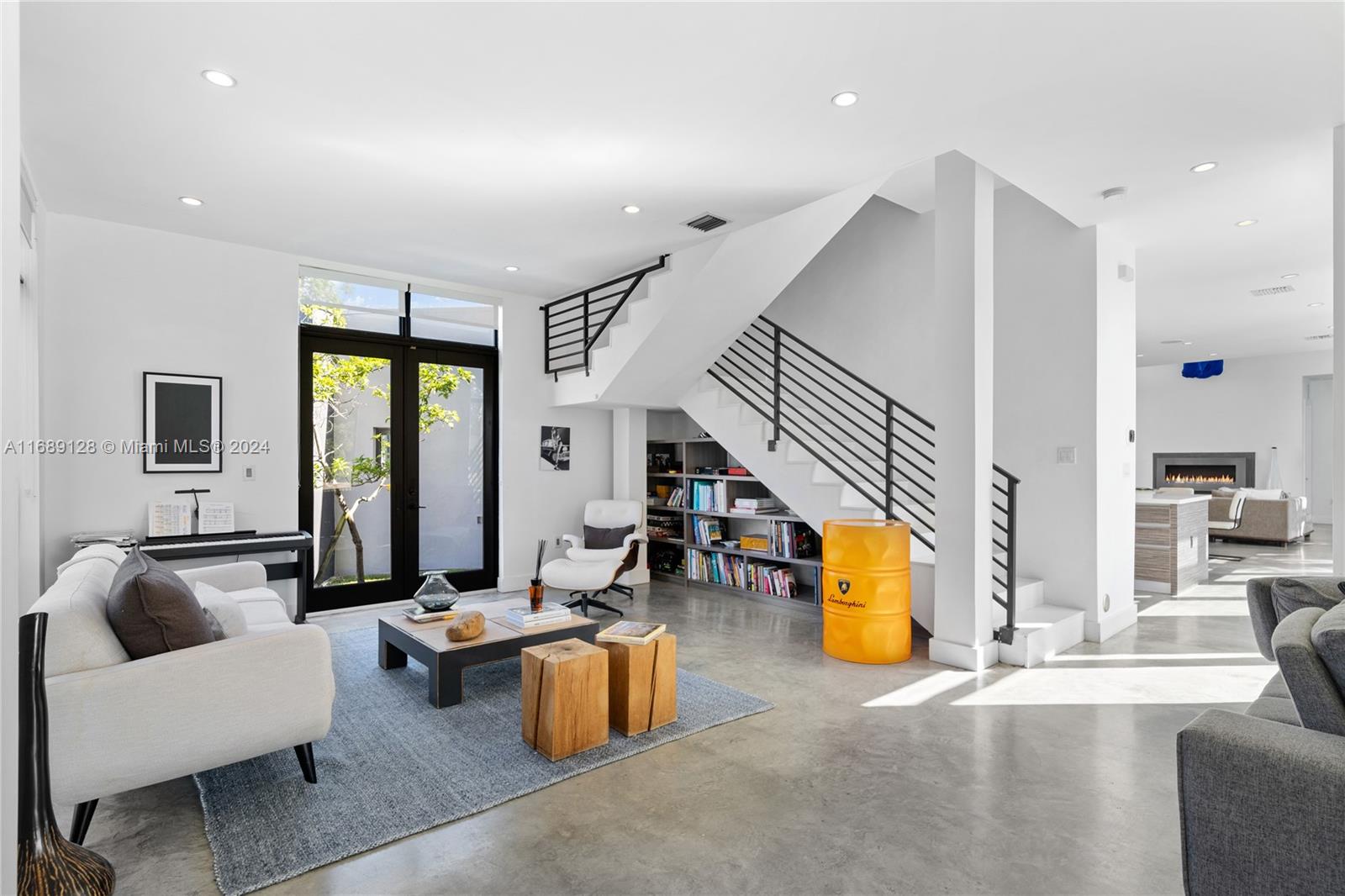 EVENINGSIDE - Residential