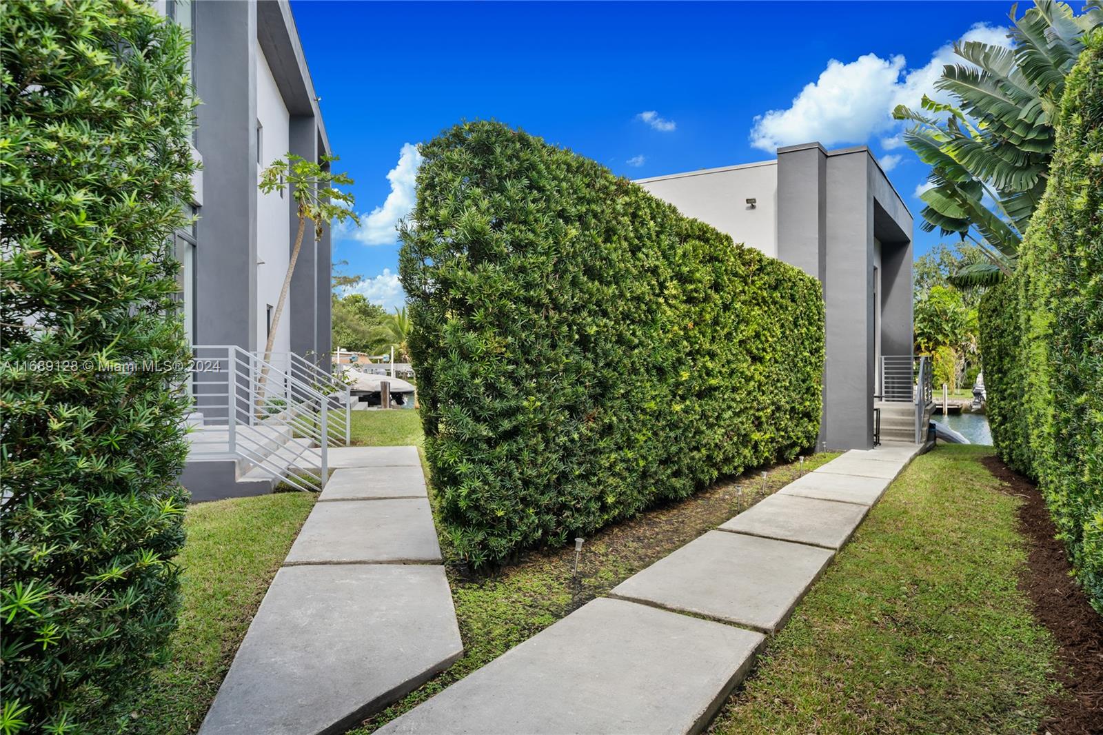 EVENINGSIDE - Residential