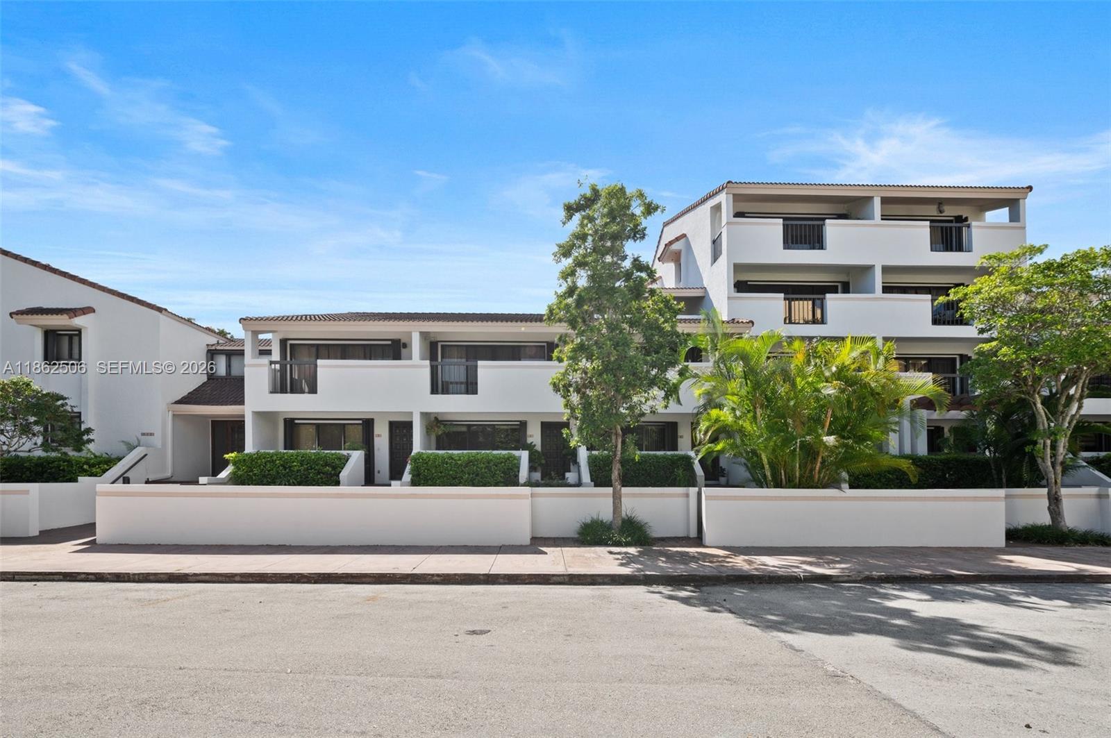 BILTMORE COURT VILLAS - Residential