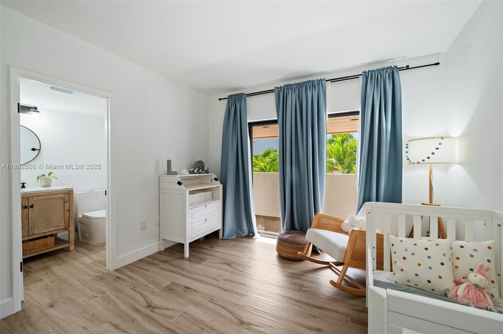 BILTMORE COURT VILLAS - Residential