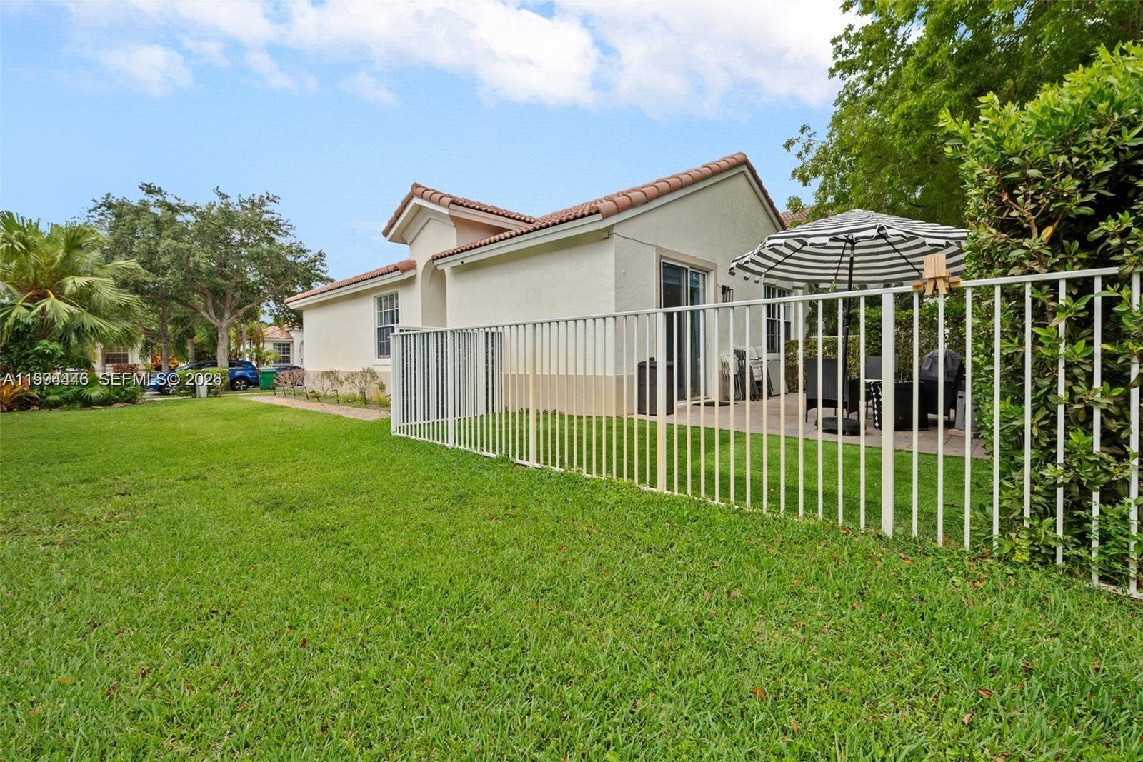 PARCEL D AT SUNSET LAKES - Residential Lease