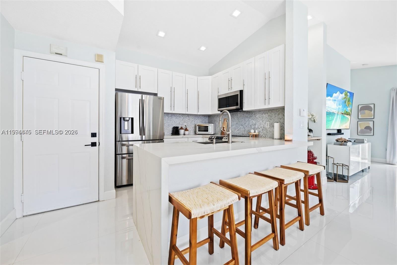 PARCEL D AT SUNSET LAKES - Residential Lease