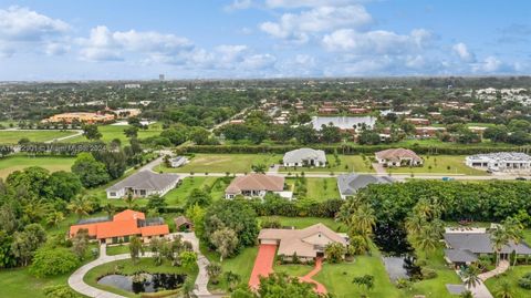 A home in Davie