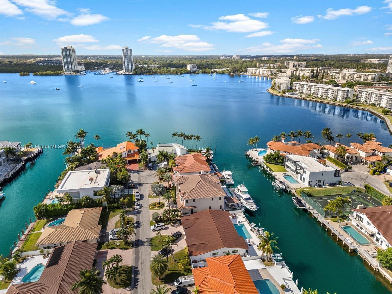 EASTERN SHORES 1ST ADDN - Residential