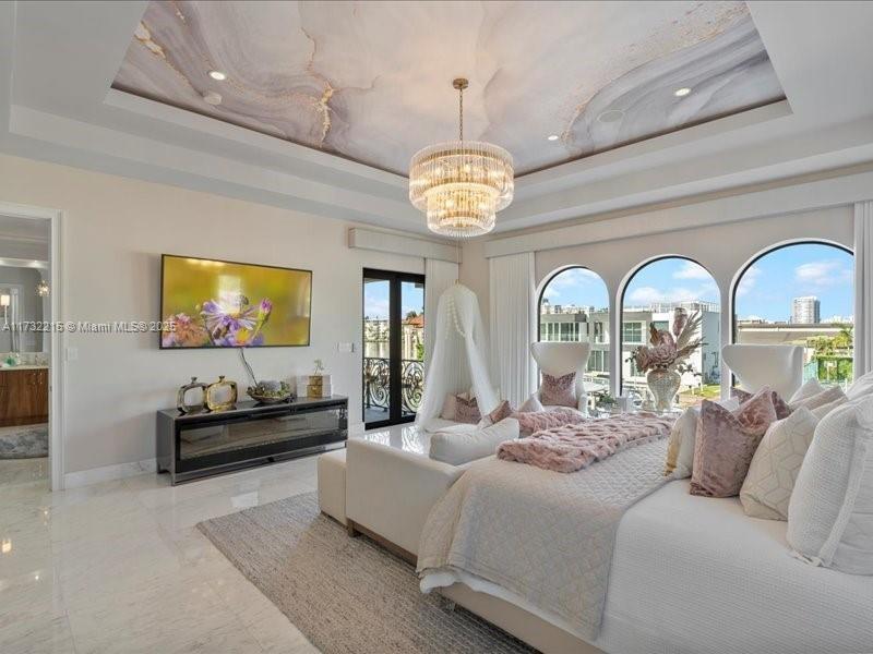EASTERN SHORES 1ST ADDN - Residential