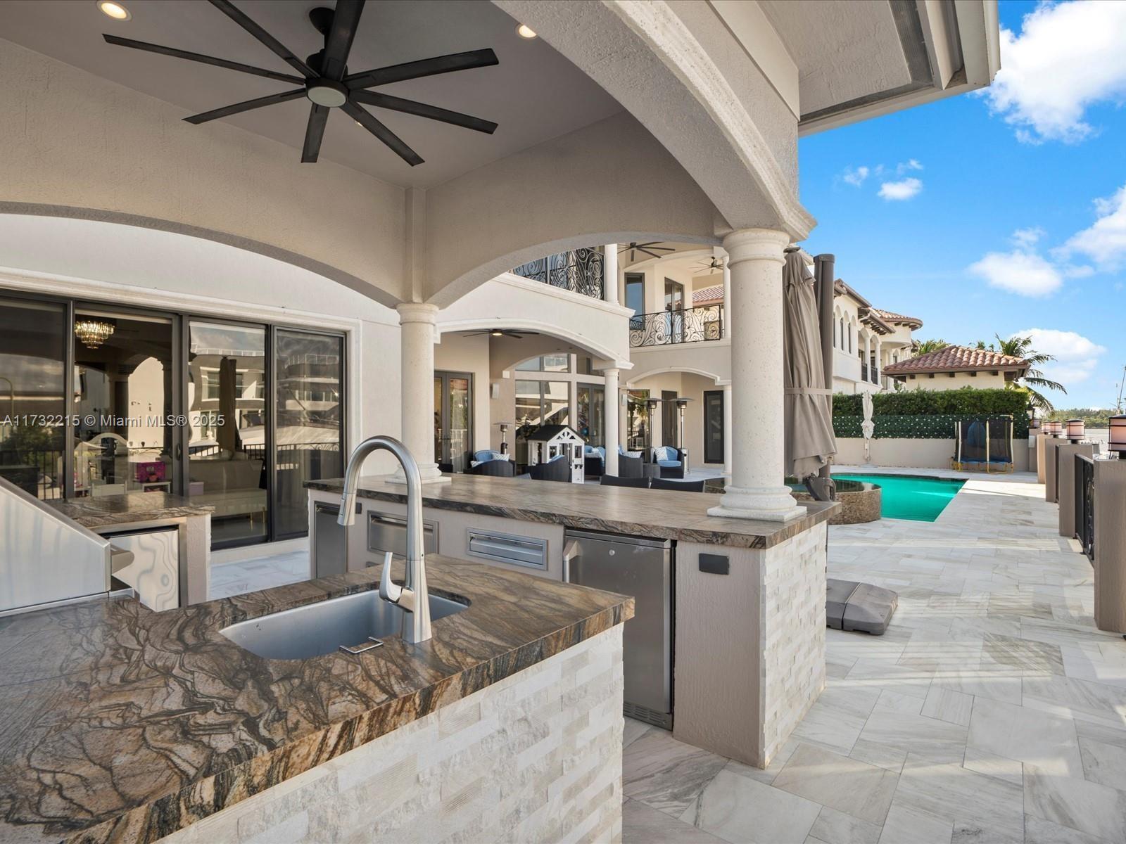 EASTERN SHORES 1ST ADDN - Residential