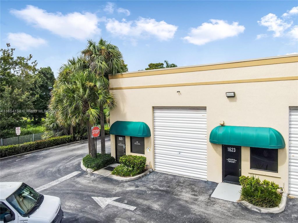 Photo of 1625 W Mcnab Rd #12, Pompano Beach, FL 33069 (MLS # A11654188)