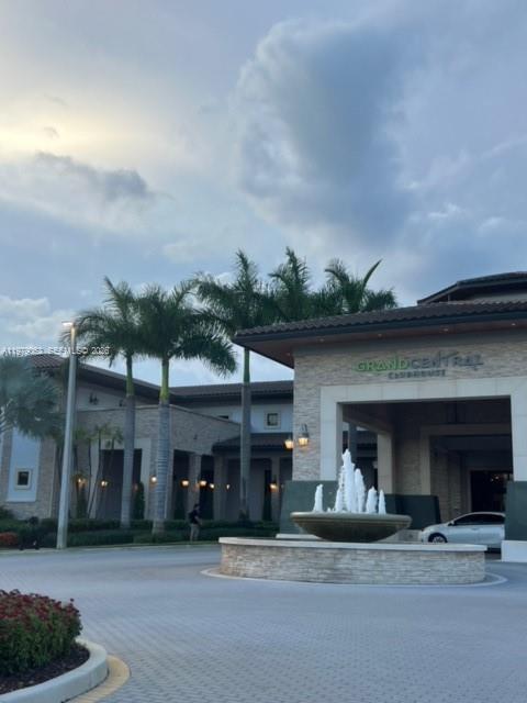 ADAGIO AT CENTRAL PARK CO - Residential Lease