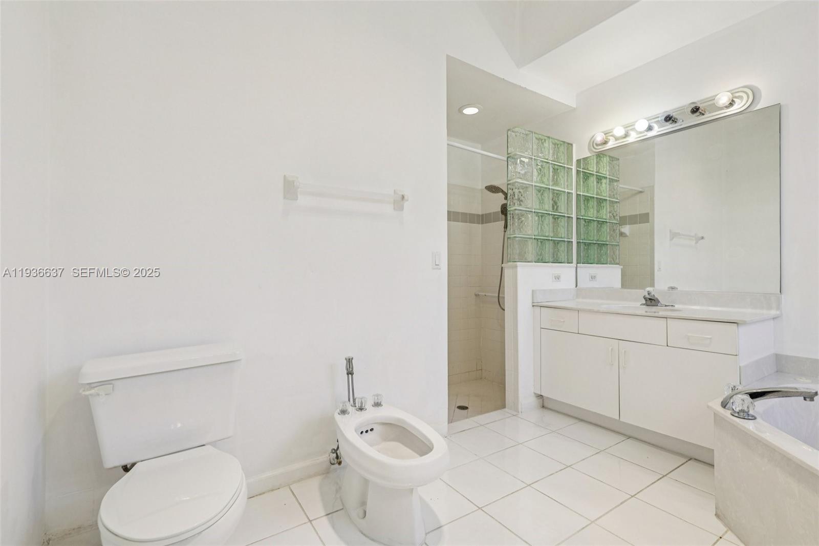 Crystal Bay - Residential