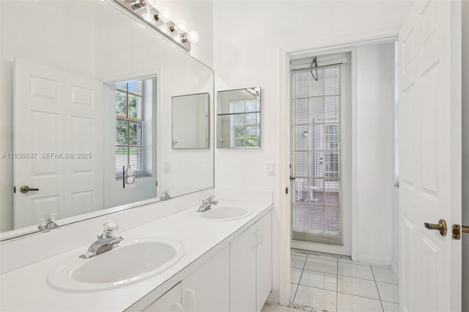 Crystal Bay - Residential