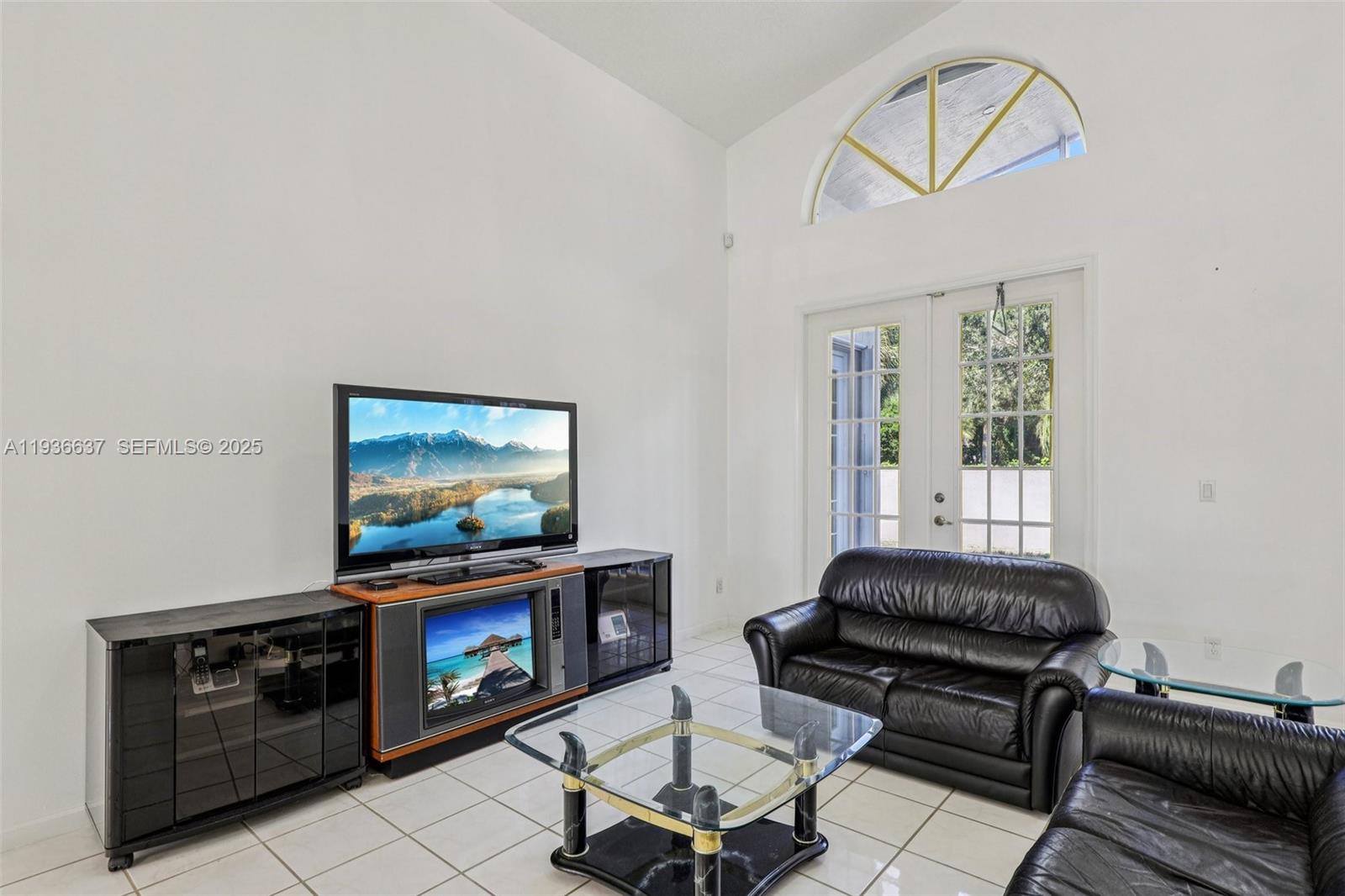 Crystal Bay - Residential