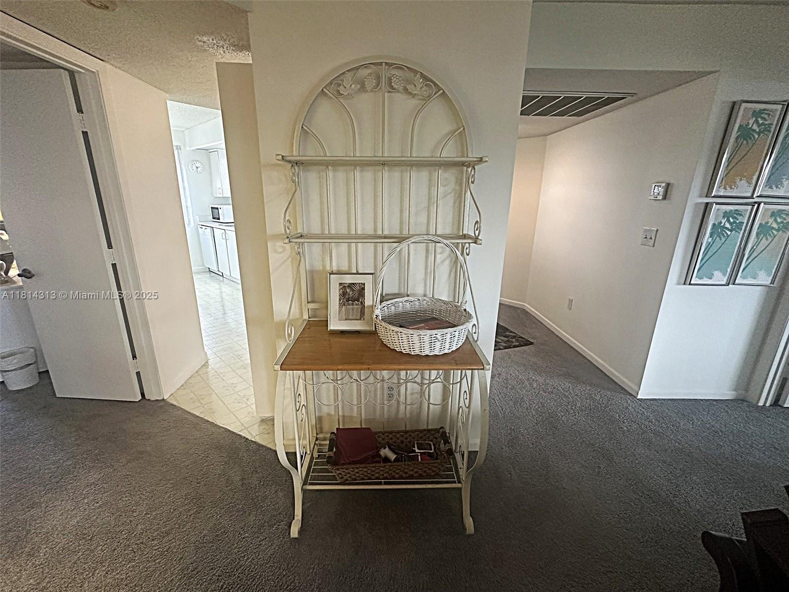 KEYS GATE CONDO NO SEVEN - Residential Lease