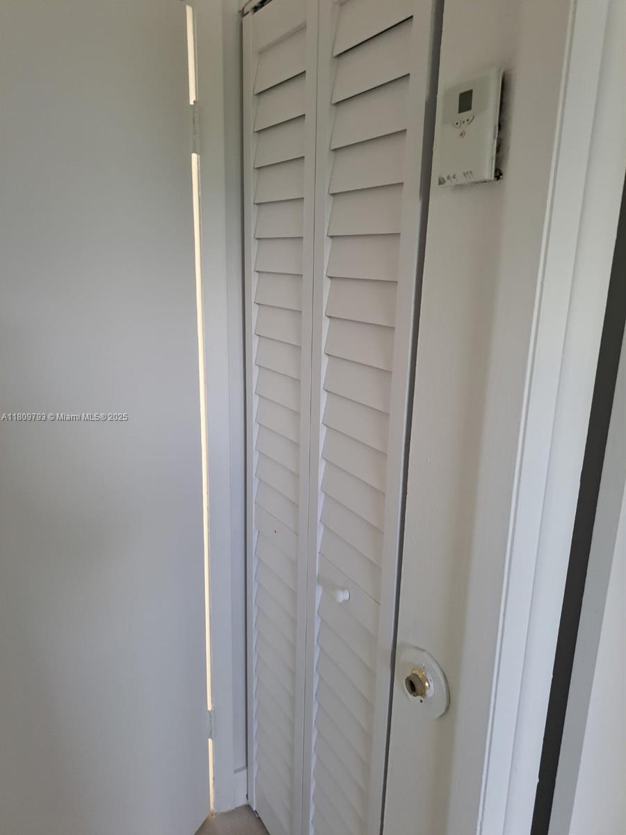 MOONRAKER CONDO - Residential