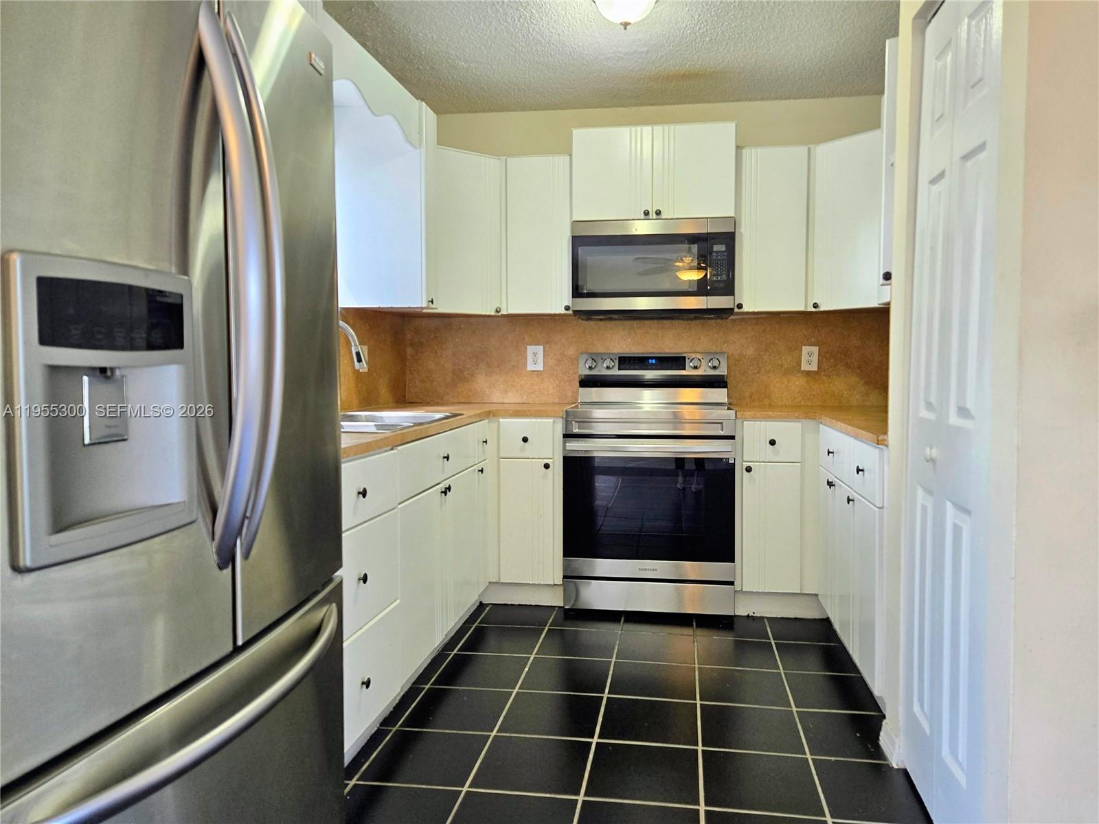 VILLAS OF PALM BAY - Residential