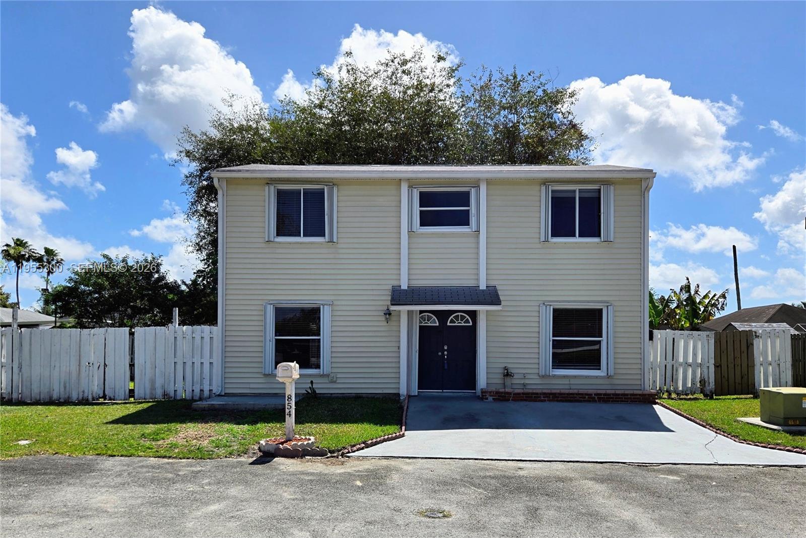 VILLAS OF PALM BAY - Residential