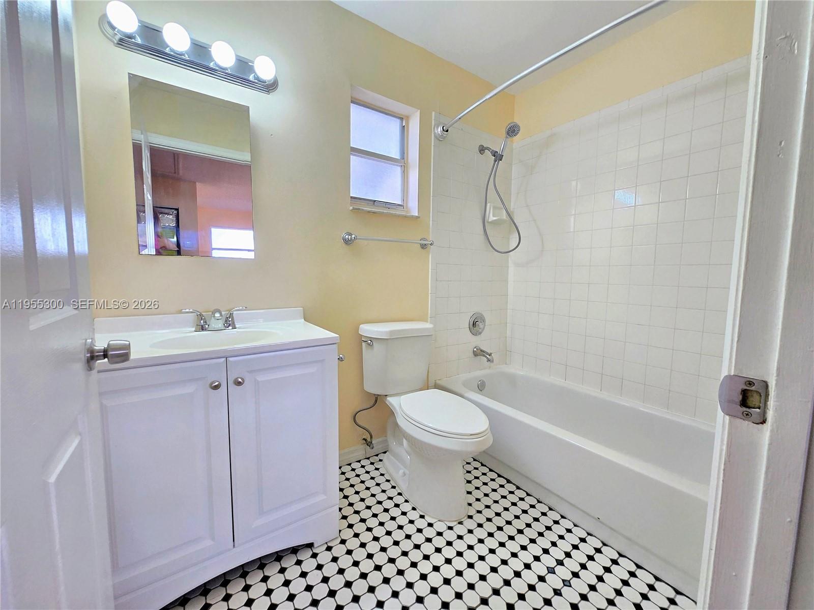 VILLAS OF PALM BAY - Residential