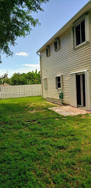 VILLAS OF PALM BAY - Residential